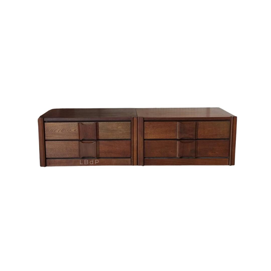 Pair of vintage Scandinavian design modules, bedside table, chest of drawers, sideboard, table.