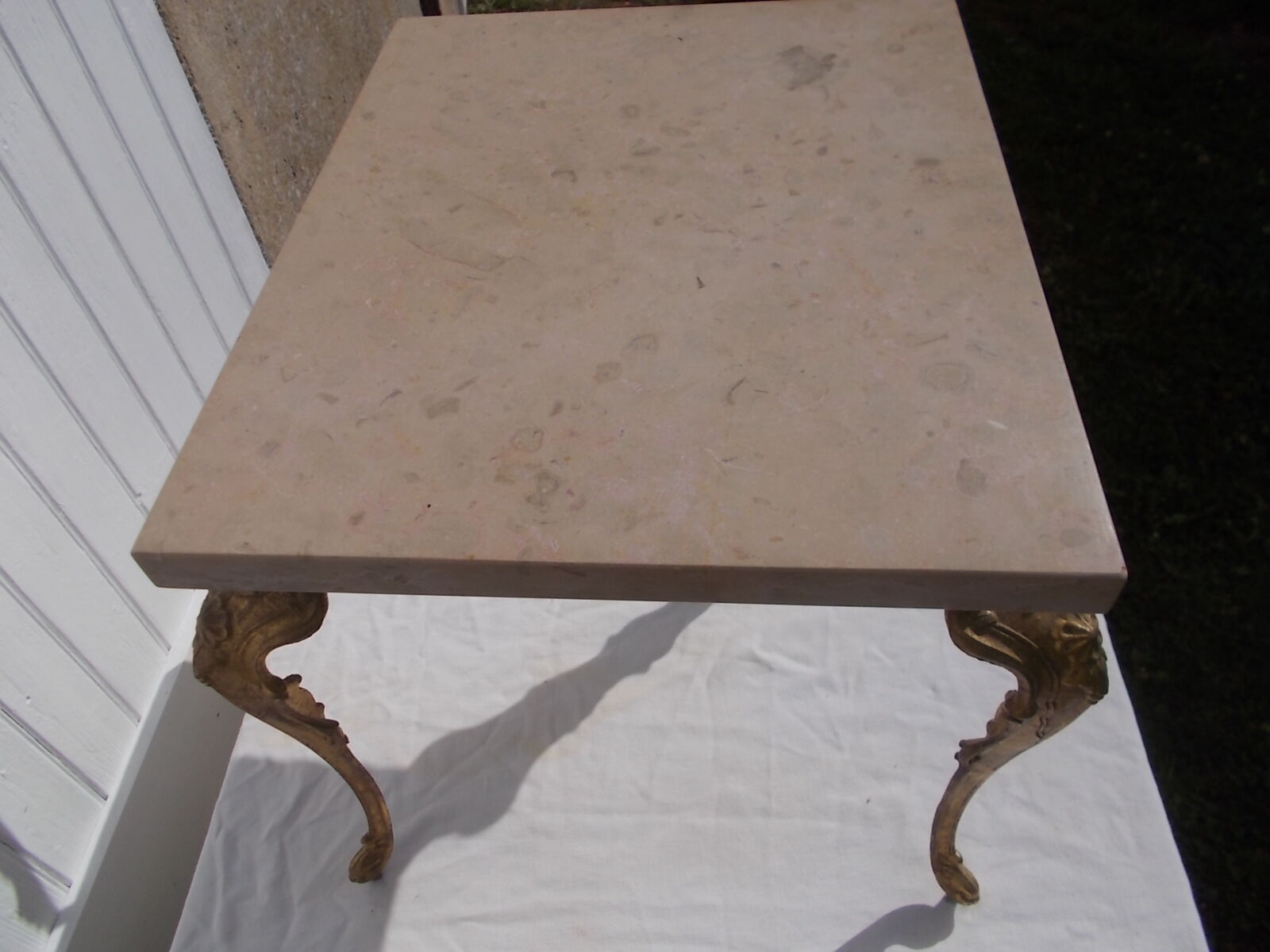 Side table marble wrought iron