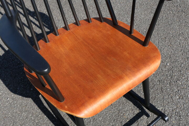 Two colour scandinavian rocking-chair