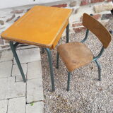 School desk with a chair