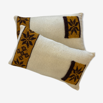 Pair of vintage retro wool knit cushions