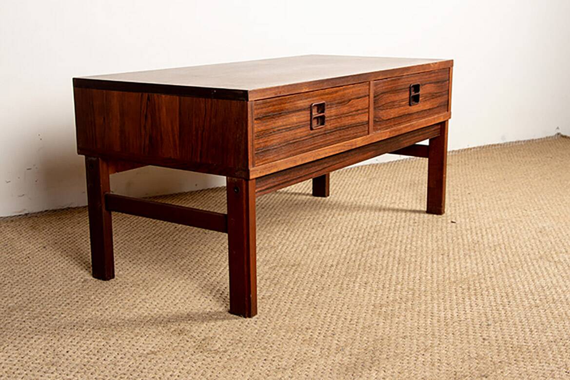 Small chest of drawers, hall or occasional furniture, Danish in rosewood.