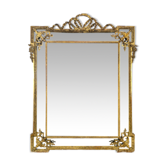 Golden wooden mirror with moulding from the Napoléon III period.