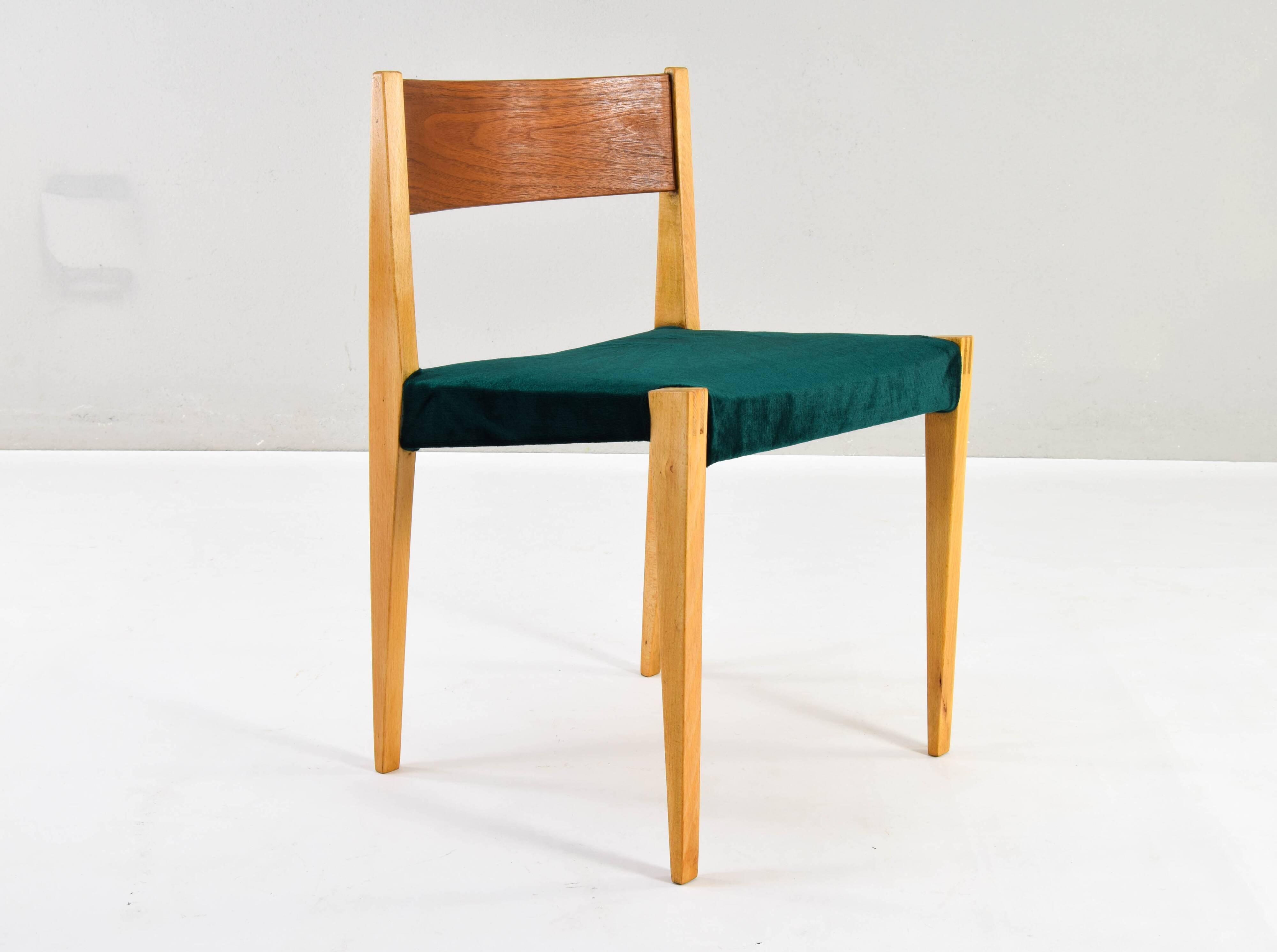 Set of Mid Century Scandinavian Modern in the manner of Cadovius Pia Chair 60s