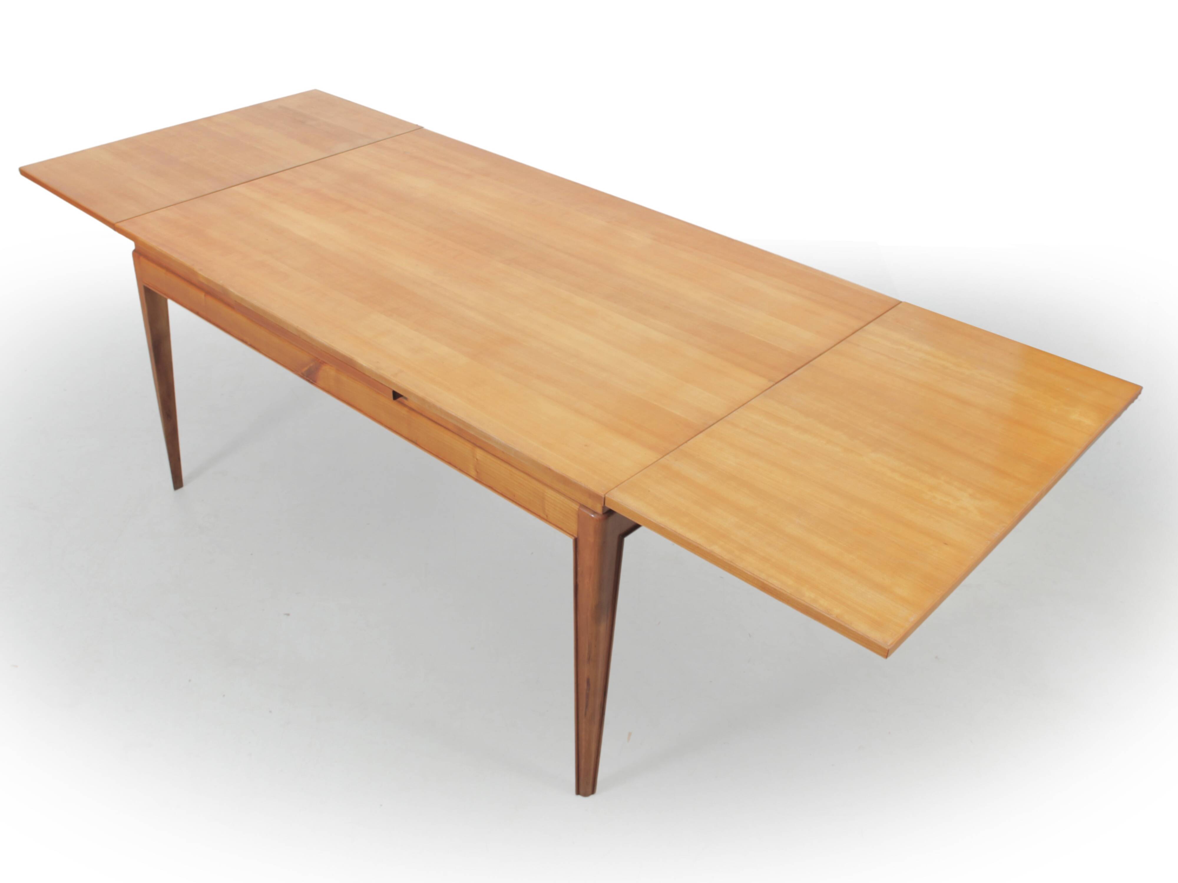 Table de repas extensible en acajou blond