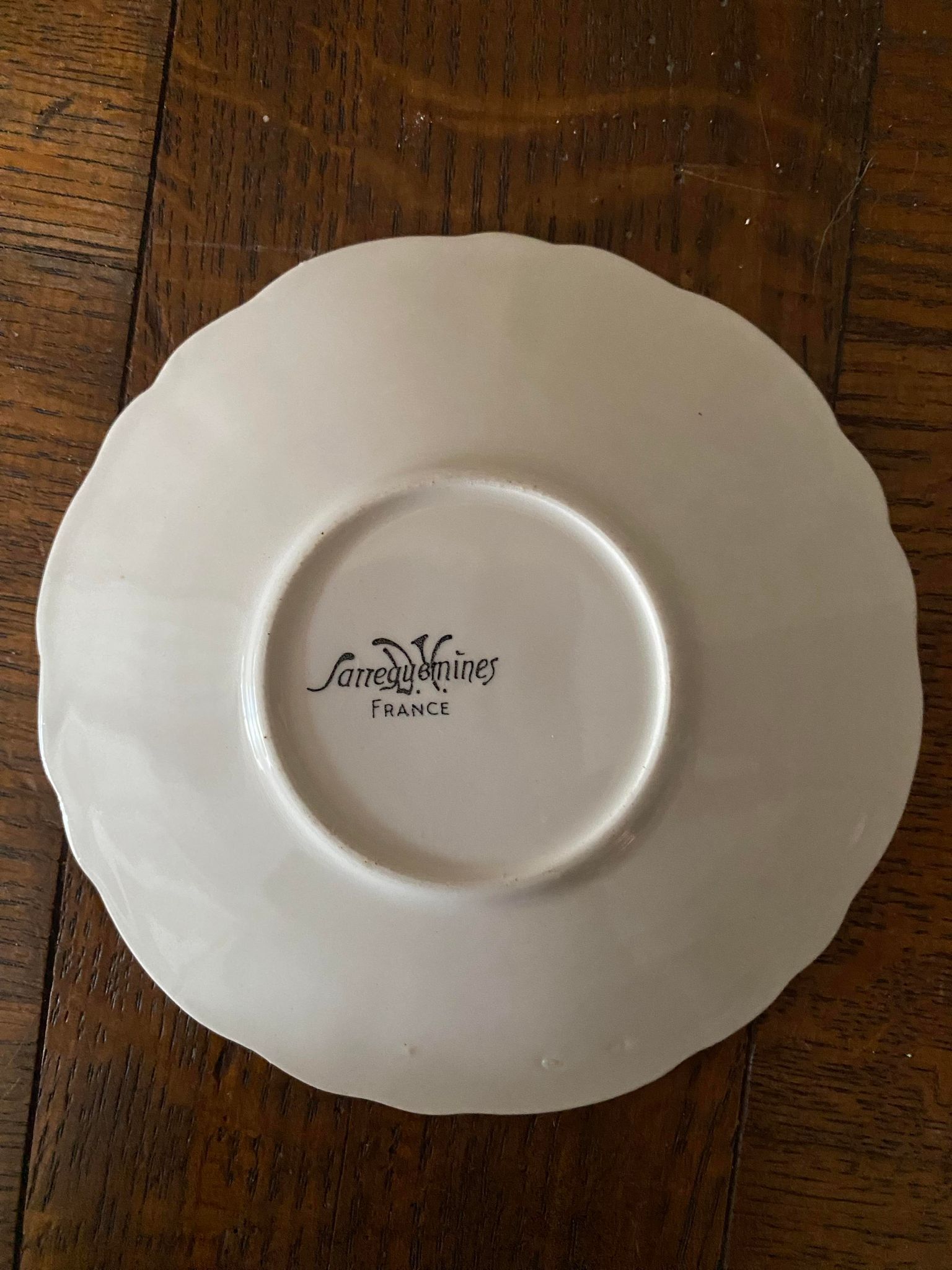 Cup and saucer earthenware Sarreguemines D.V. country décor and blue flowers