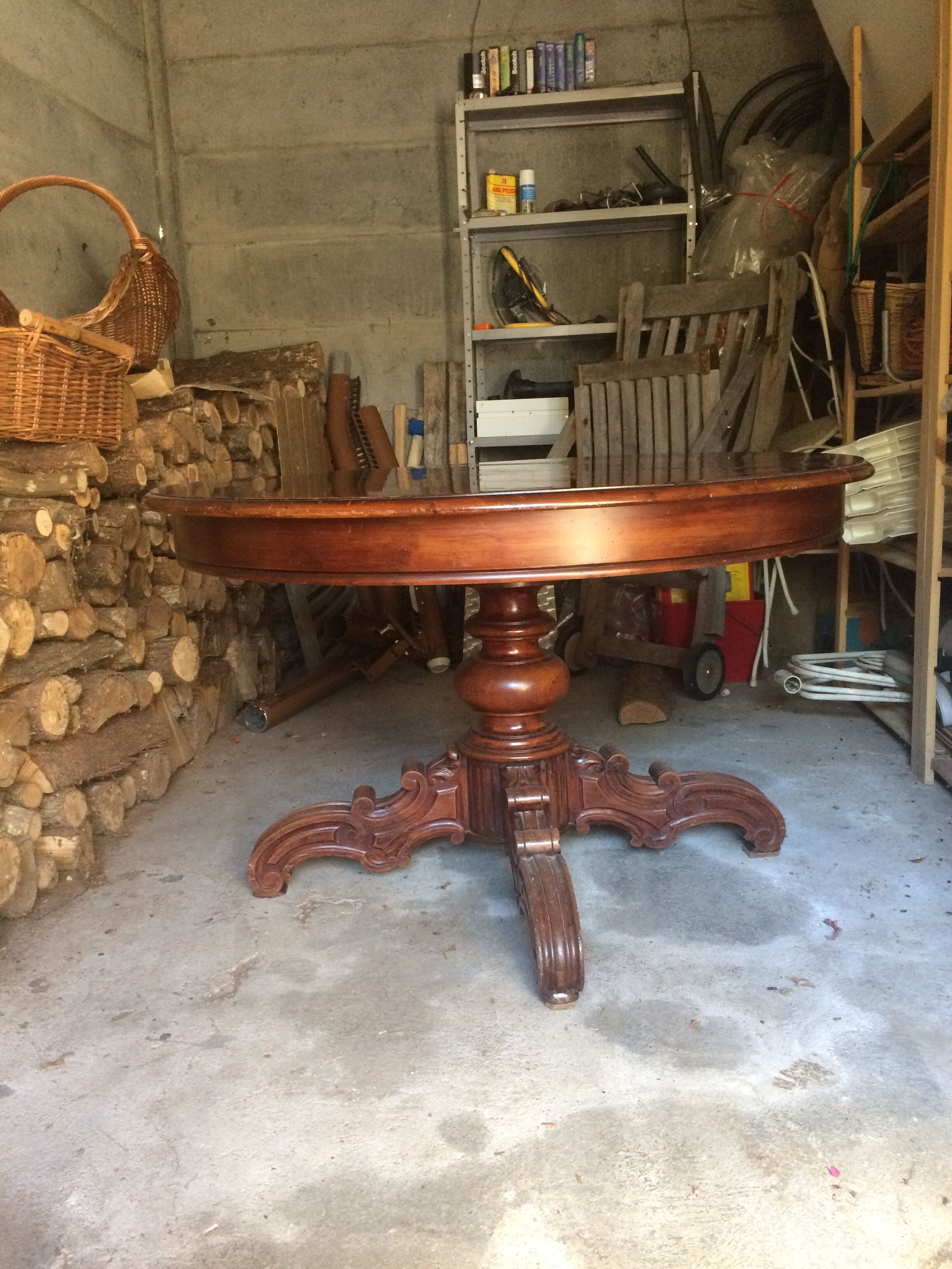 Former round table expandable
