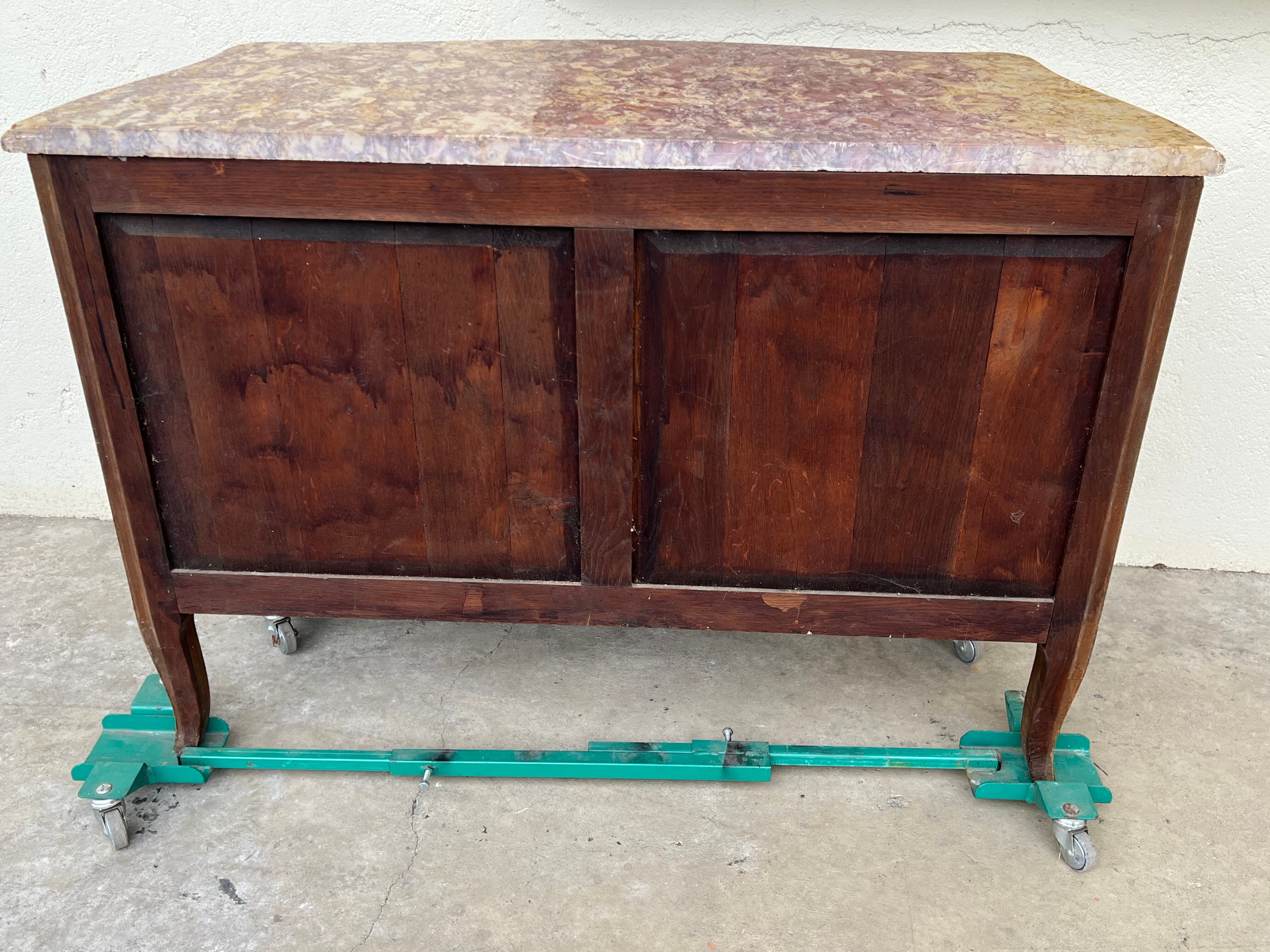 Commode en marqueterie