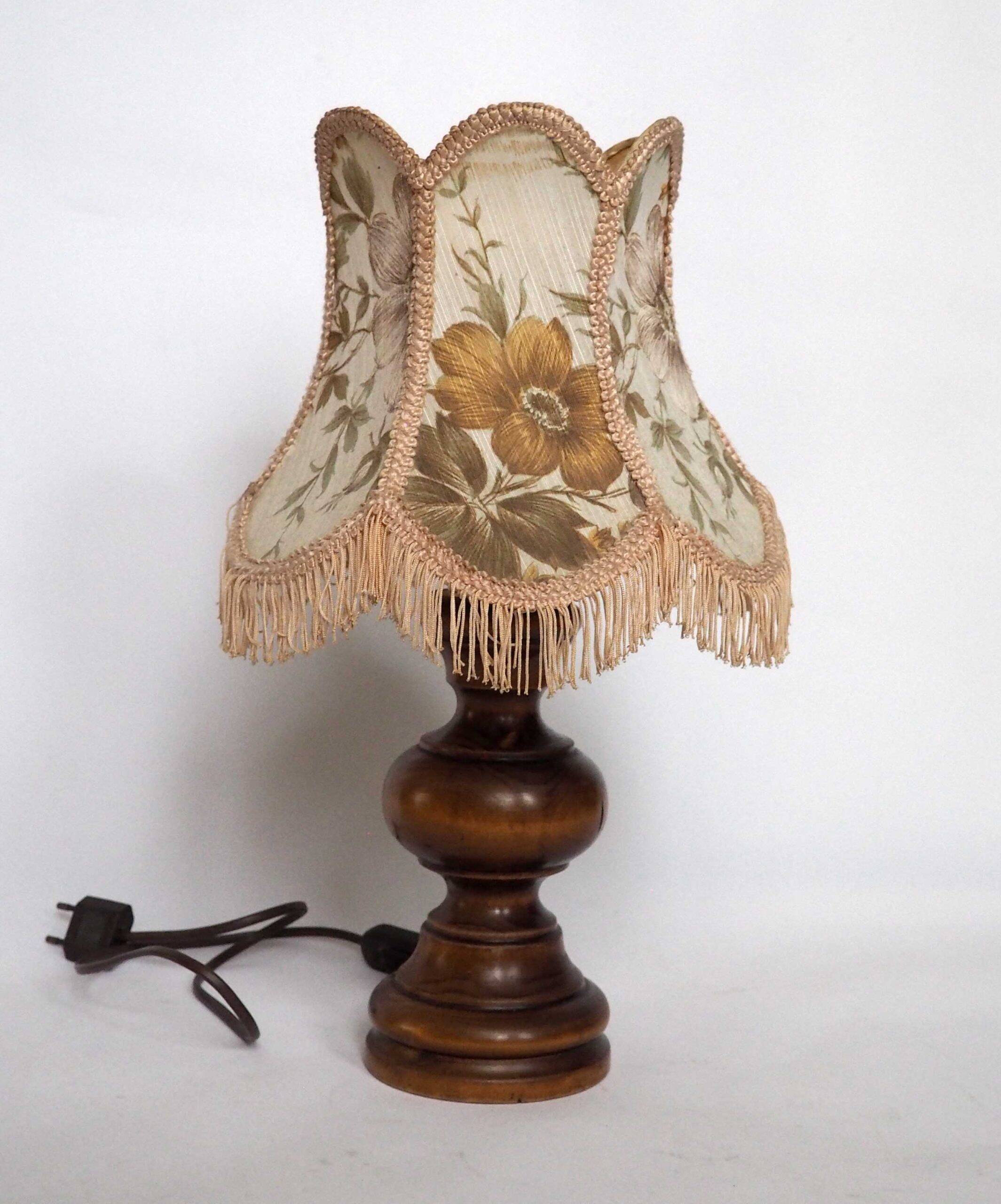 Turned wooden lamp base