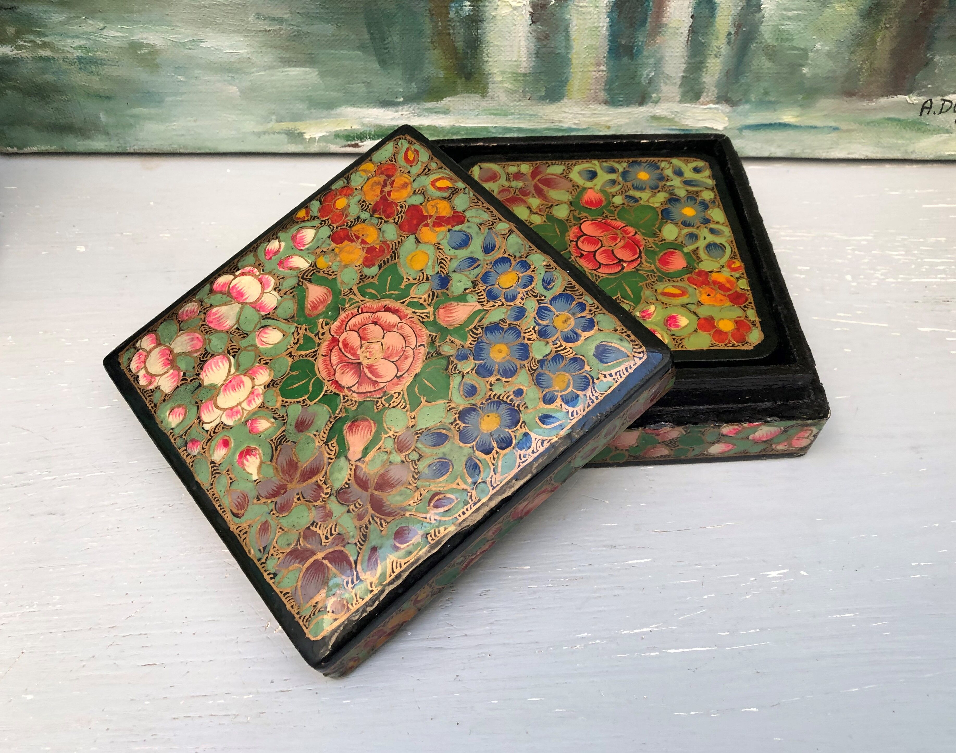 6 under glass decorated with flowers