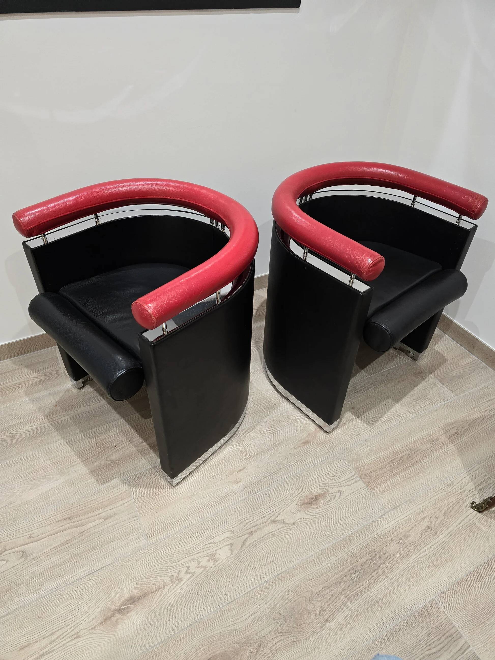 80's design leather and chrome metal armchairs