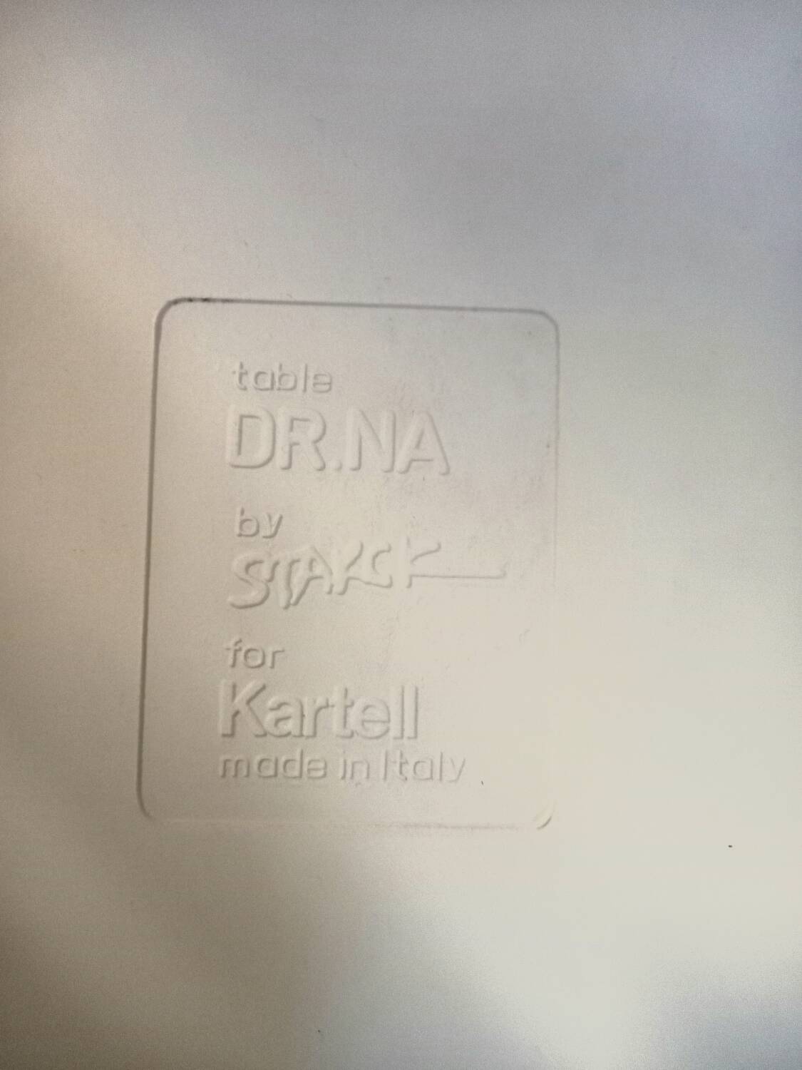 Table Dr Na Kartell by Philippe Starck 1999