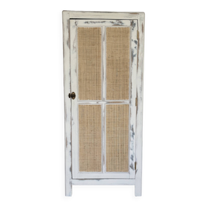 Armoire parisienne, rénovée