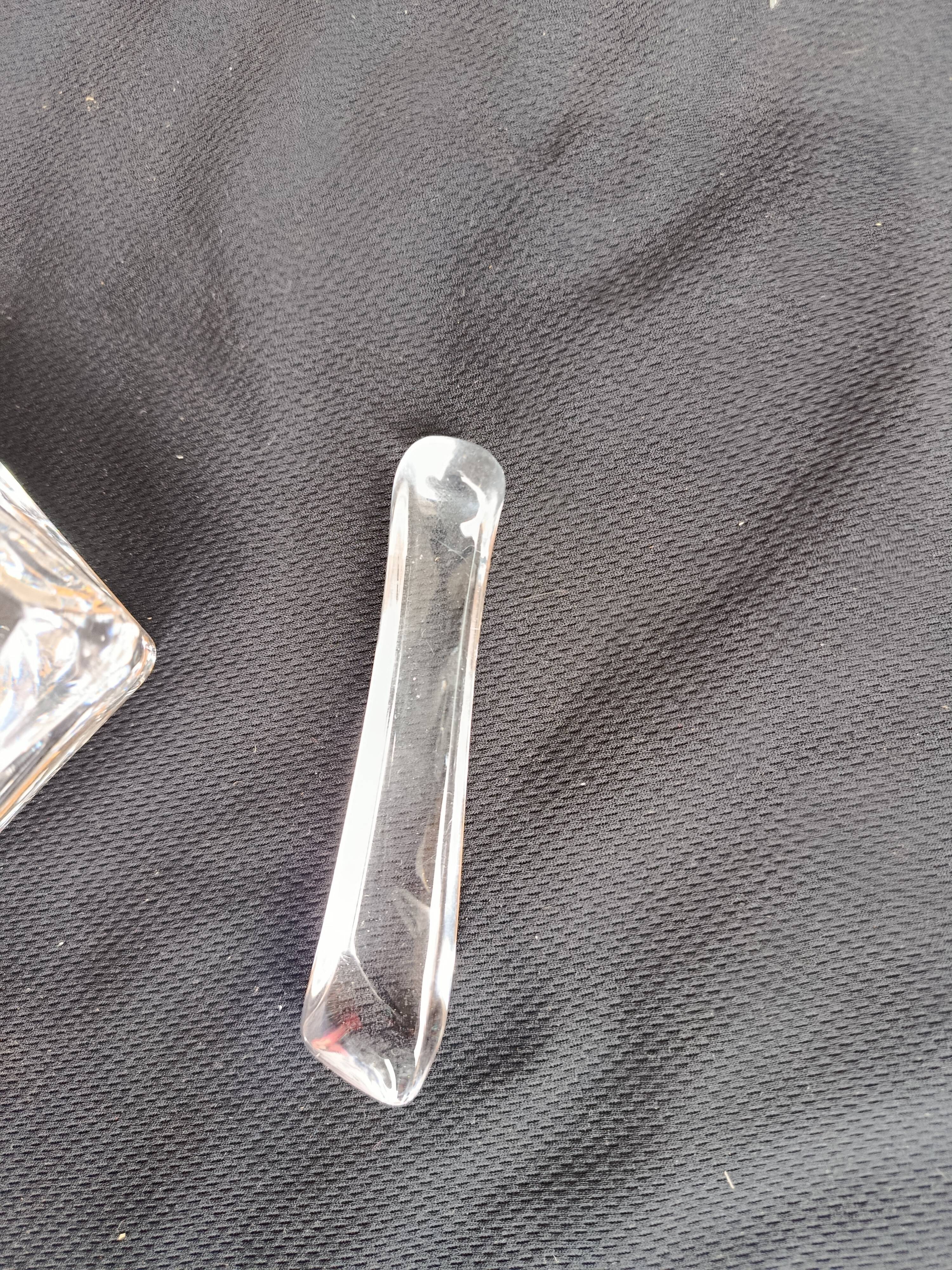 Ashtray and crystal Daum pylon
