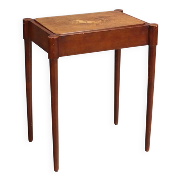 Antique mahogany coffee table with marquetry, Italy, 19th century.