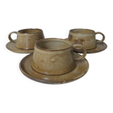 3 stoneware cups