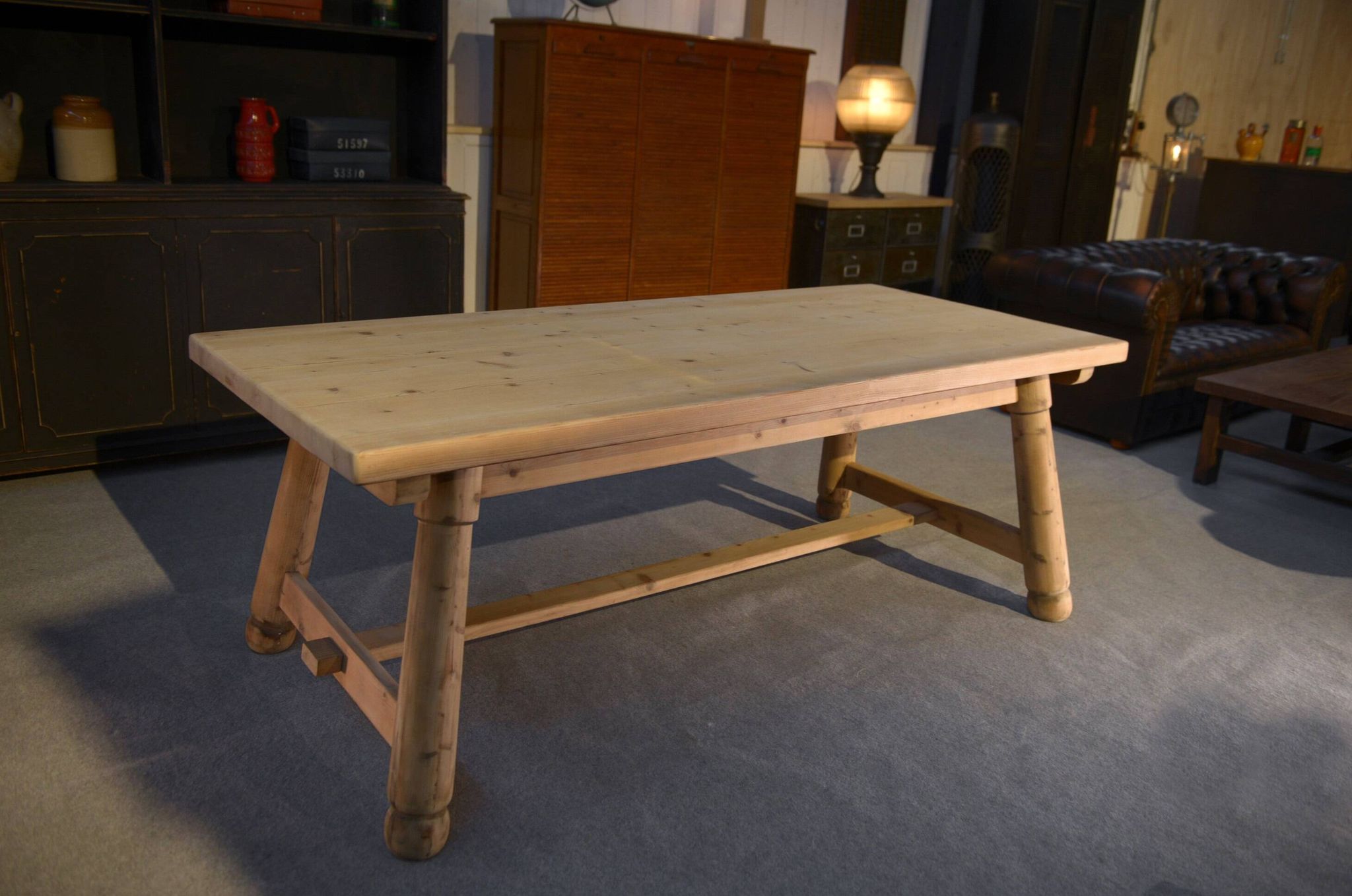 Table de ferme en pin brut brutaliste Georges Robert 1960's
