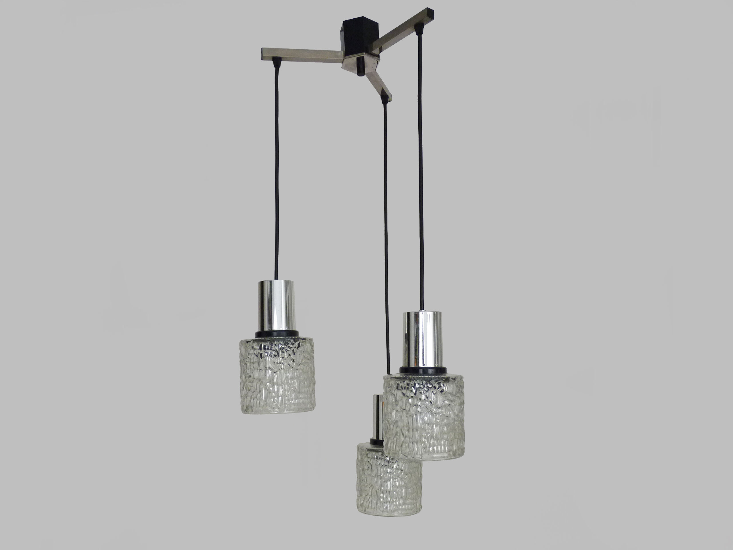 Suspension waterfall vintage in chrome polished and glass chiseled 3 lights 70s