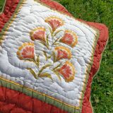 Provencal cushion