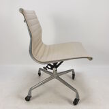 Chair by Charles & Ray Eames for Herman Miller, 1960