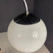 Lampe de sol Bauhaus restaurée avec table intégrée par R. Slezák