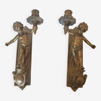 Pair of candlesticks in bronze