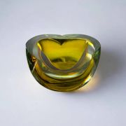 Yellow & blue Sommerso ashtray by Seguso, Murano glass, Italy, 1970s