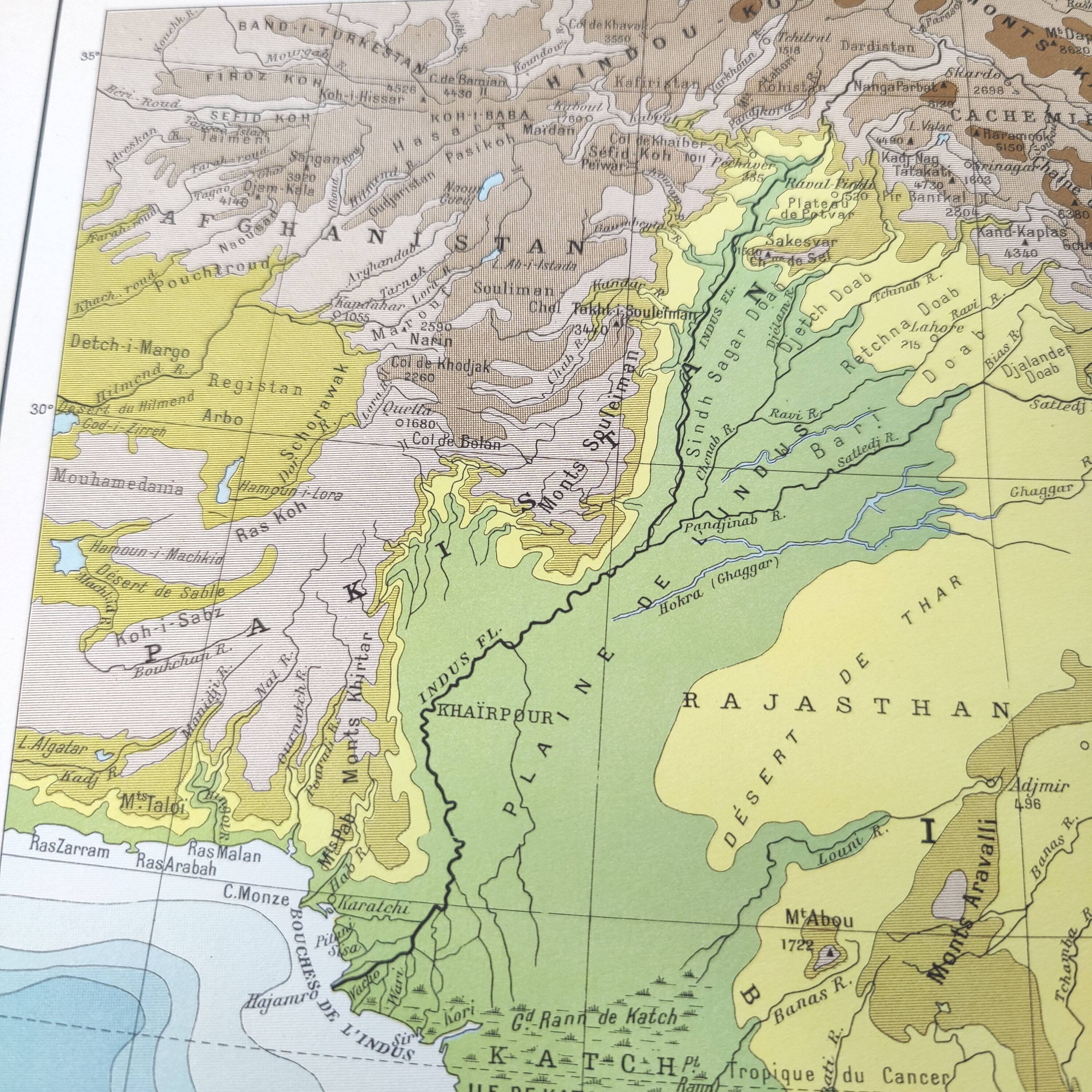 Vintage India map 43x43cm from 1950