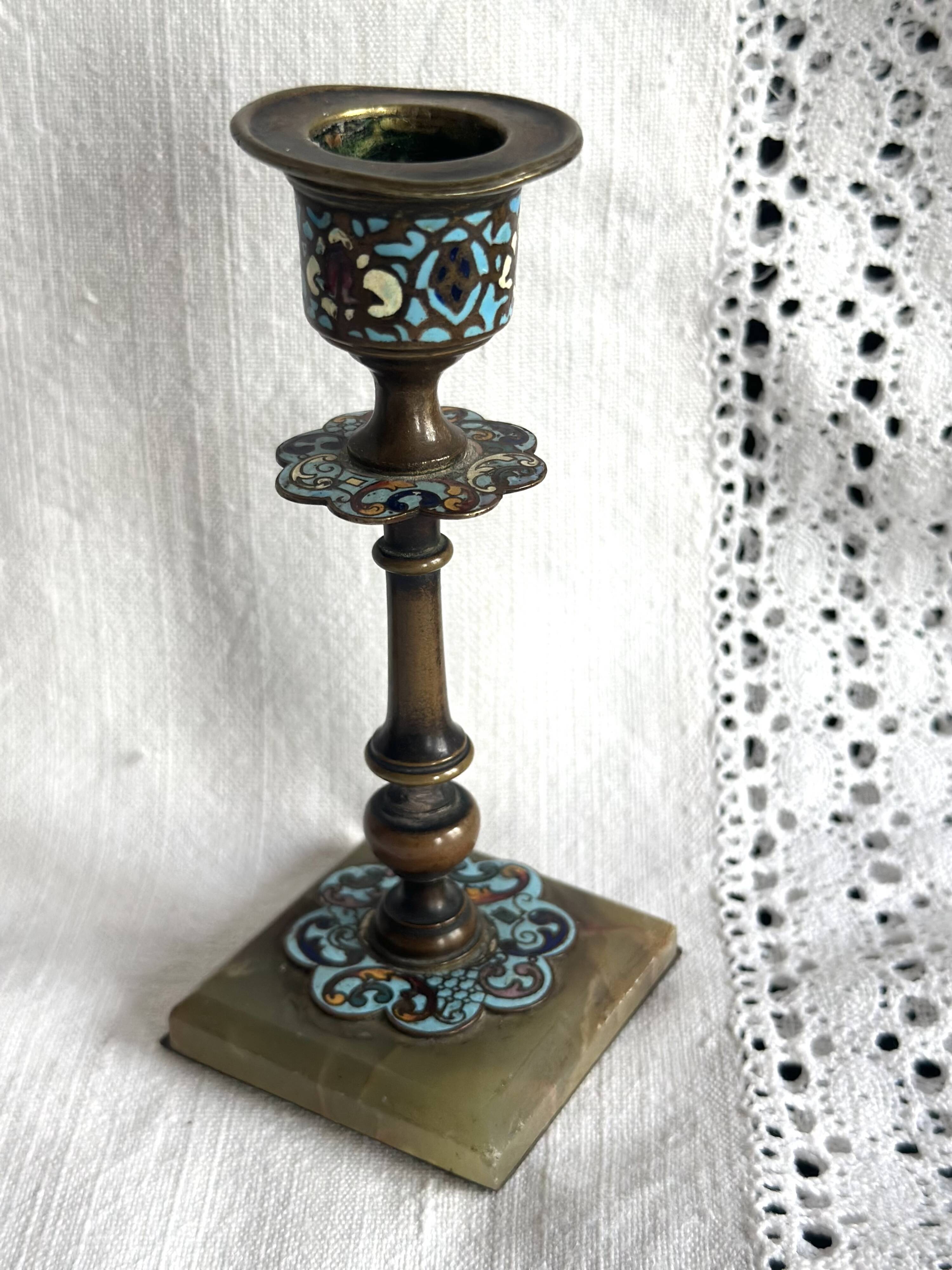 Bougeoir et porte allumettes en bronze et émaux cloisonnés XIXe