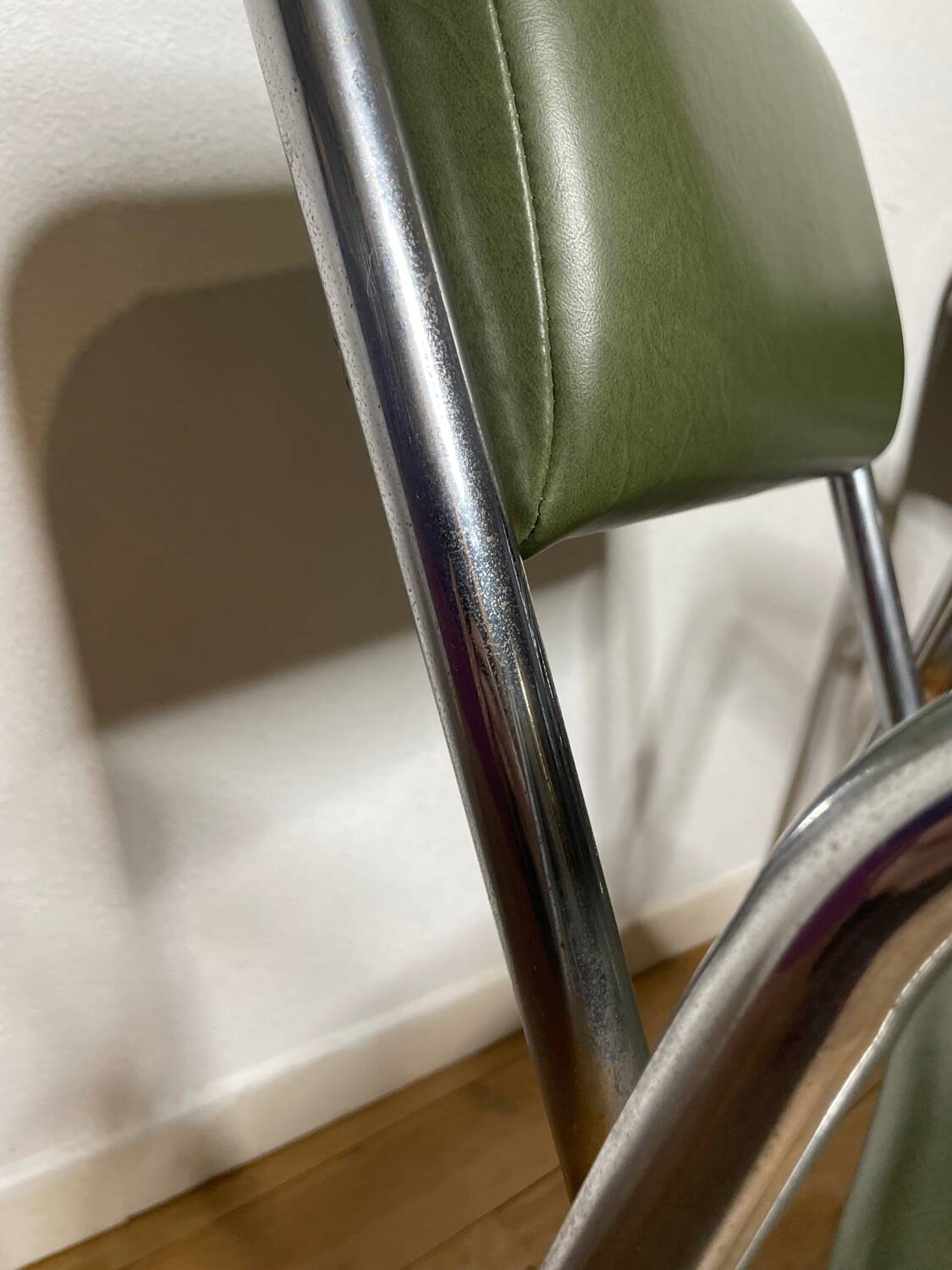 Paire de fauteuils métal chromé vintage année 60/70