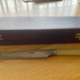 Box of 6 antique knives
