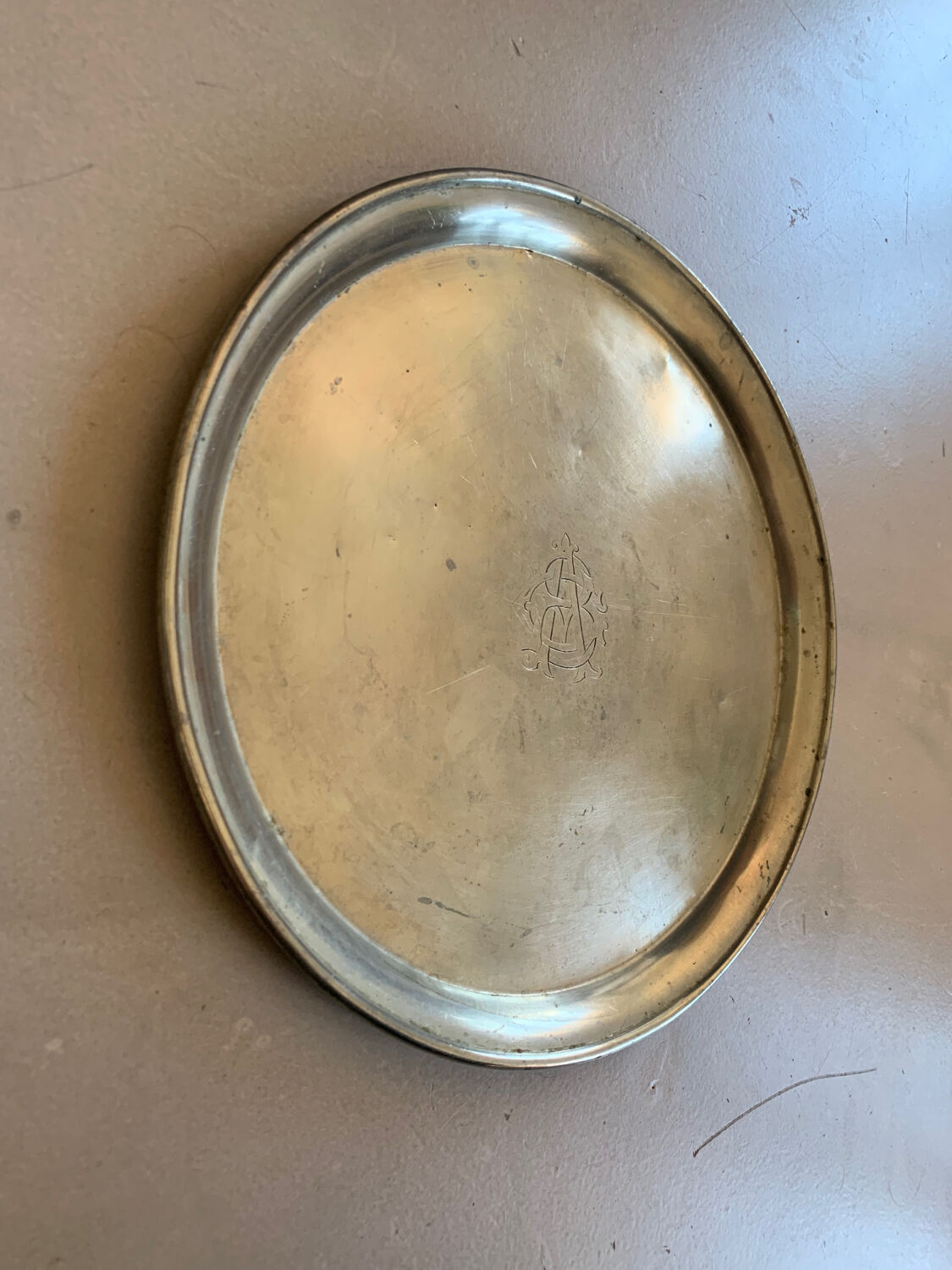 Metal tray