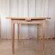 Table ronde pied fuseaux