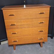 Vintage chest of drawers