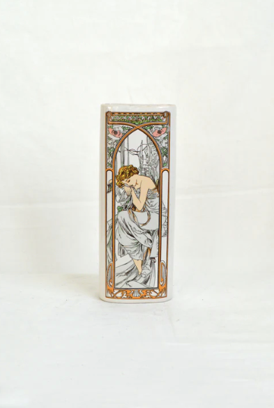 Vase mural d'après Alfons Mucha