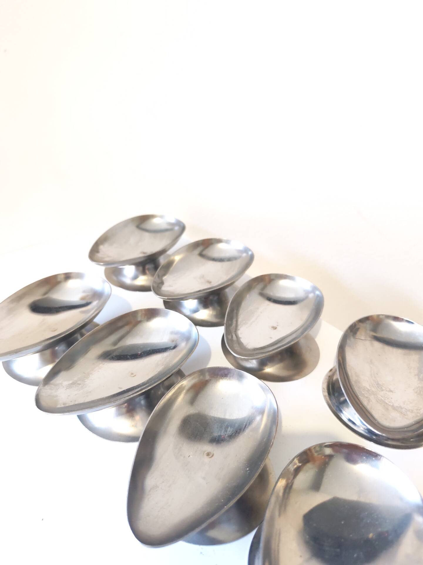 12 stainless steel chrome cups