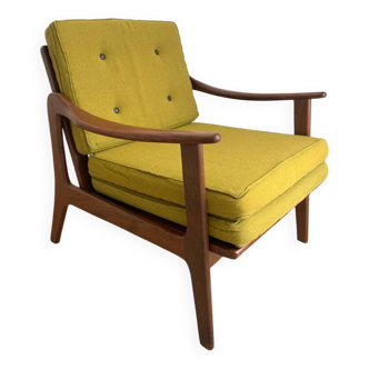 Fauteuil scandinave en teck massif