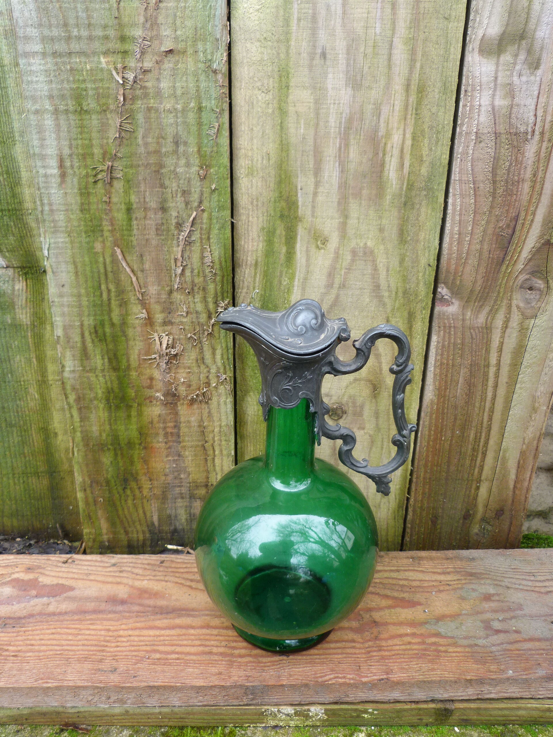 Napoleon III wine jug pitcher in souflé glass and pewter