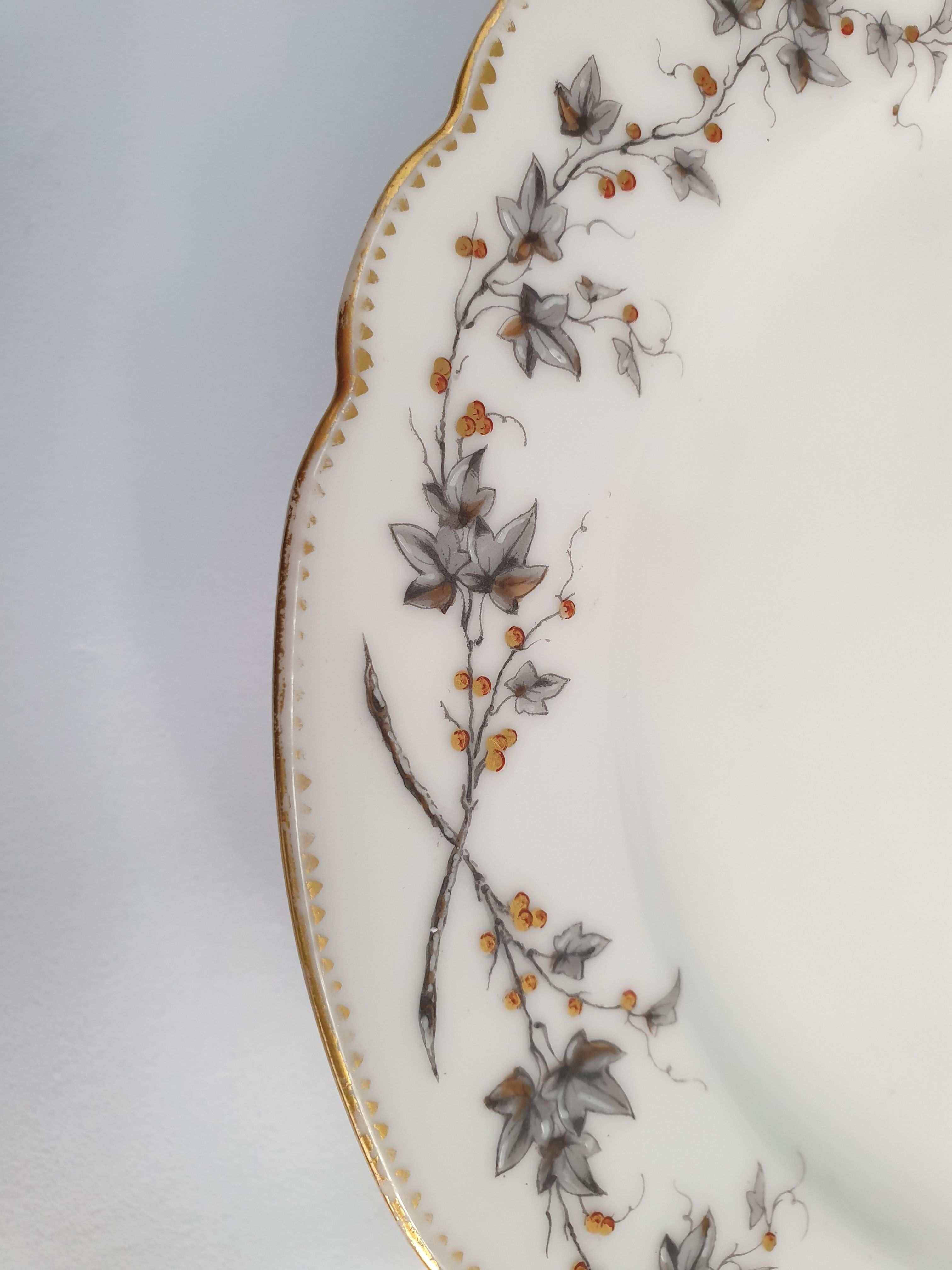 Two antique porcelain plates from Paris The crystal staircase