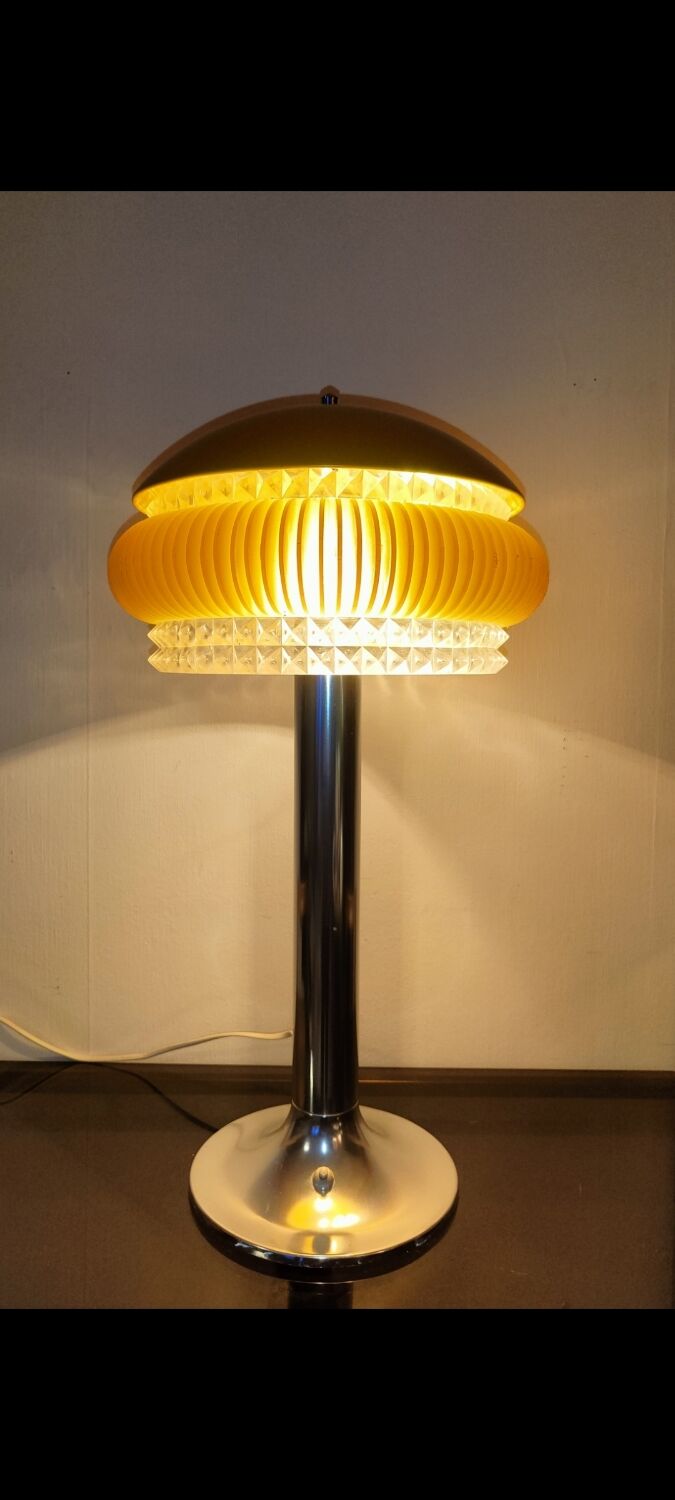 Vintage tulip foot lamp 1980