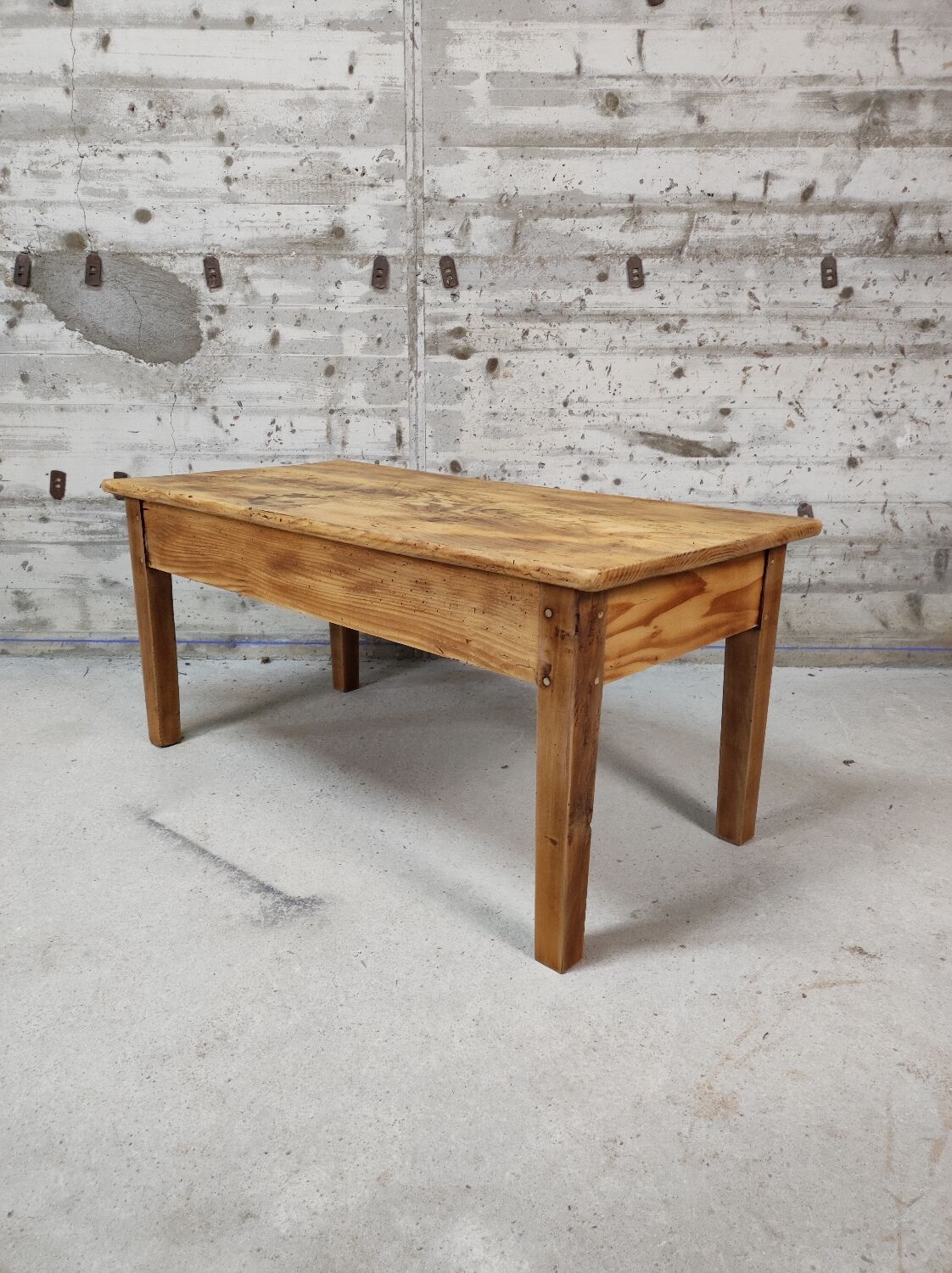 Farmhouse coffee table