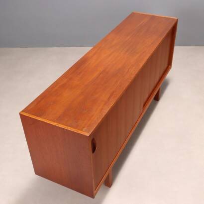 Buffet suédois Ulferts des années 1960