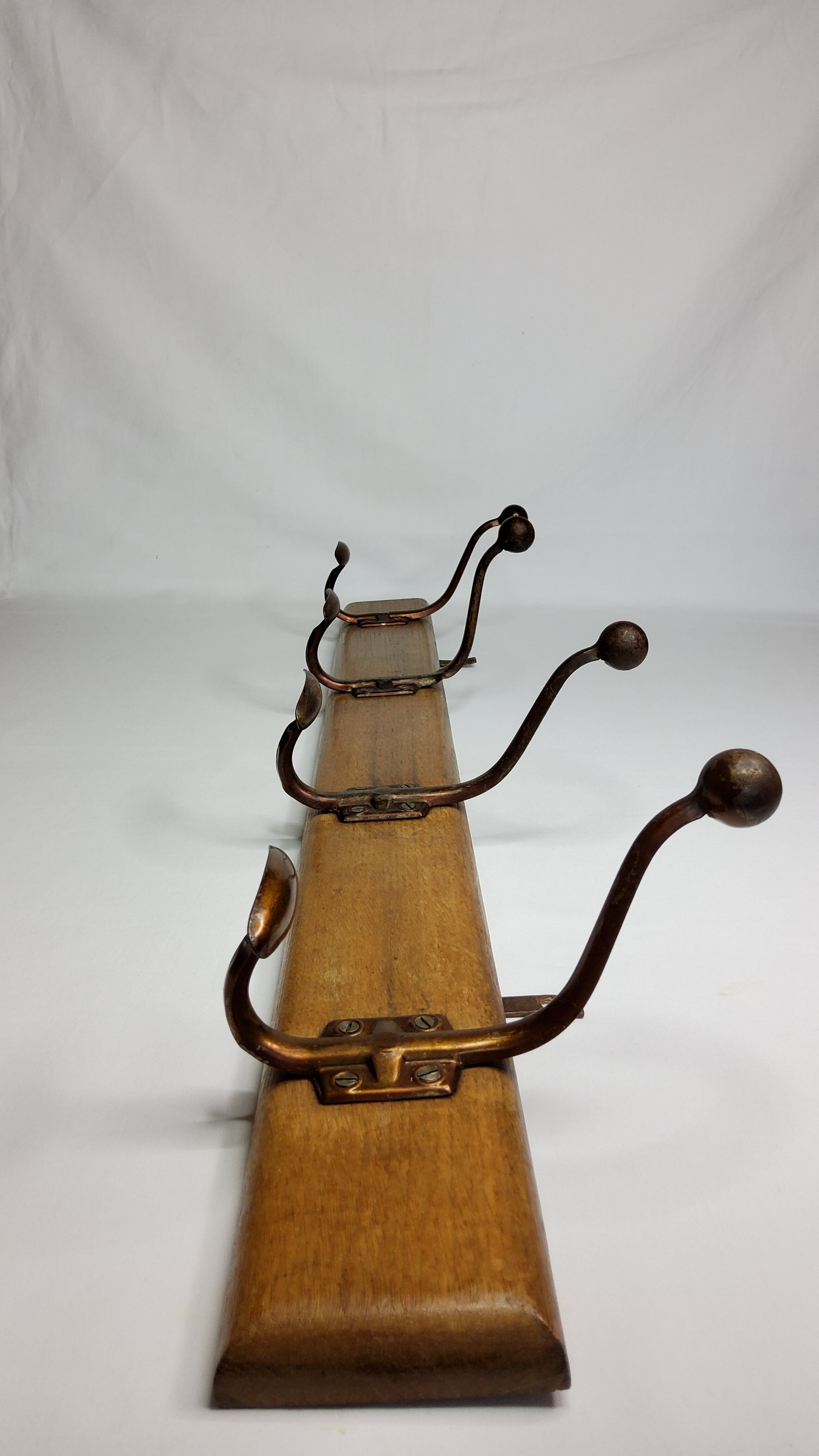 School wall coat rack, antique, 4 hooks, 100 cm