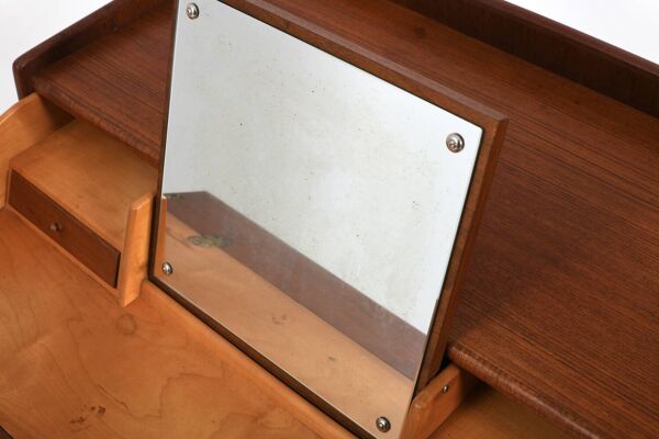 Commode, coiffeuse danoise en teck et chêne 1957