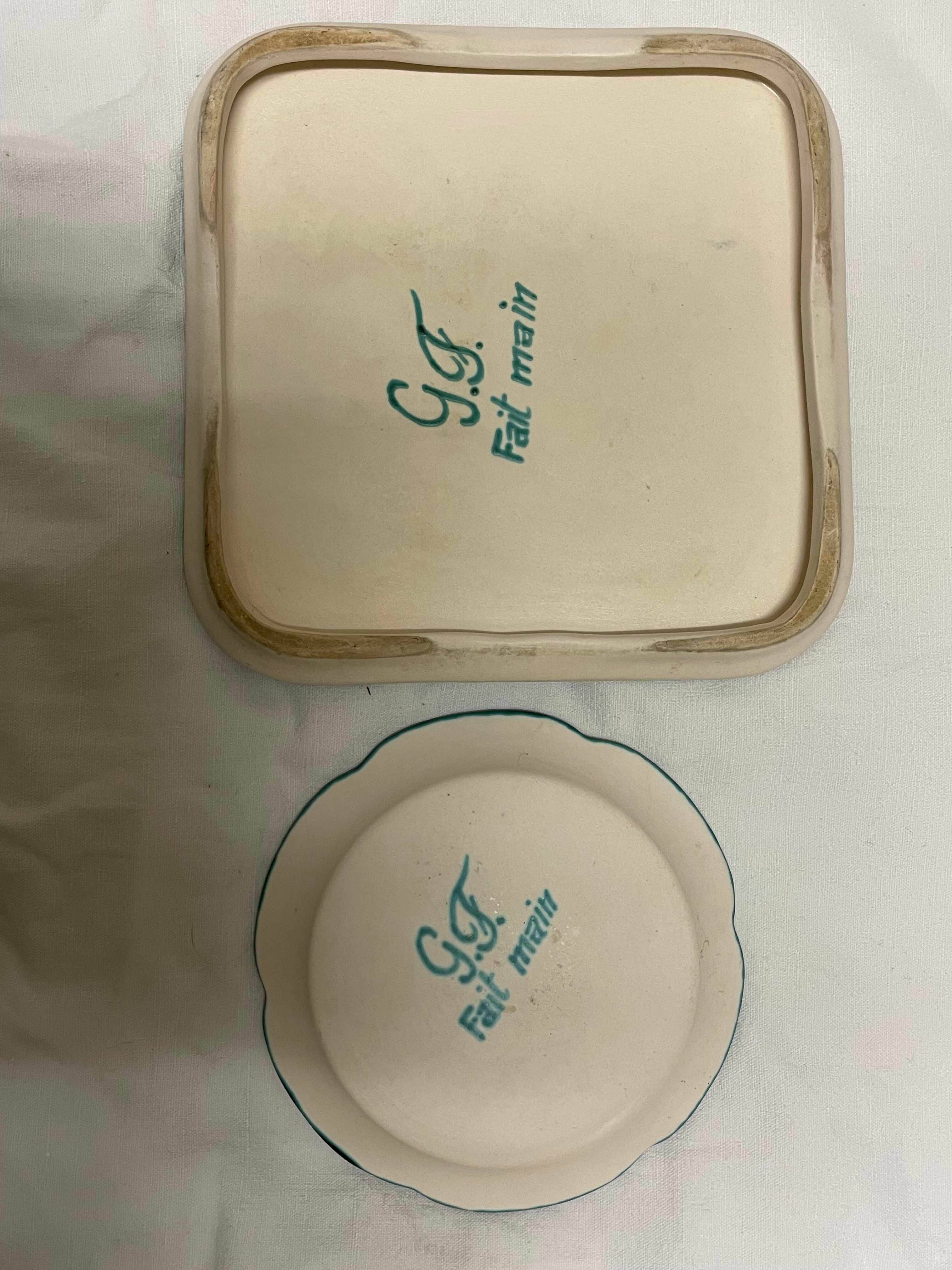 Underside and small colorful plate