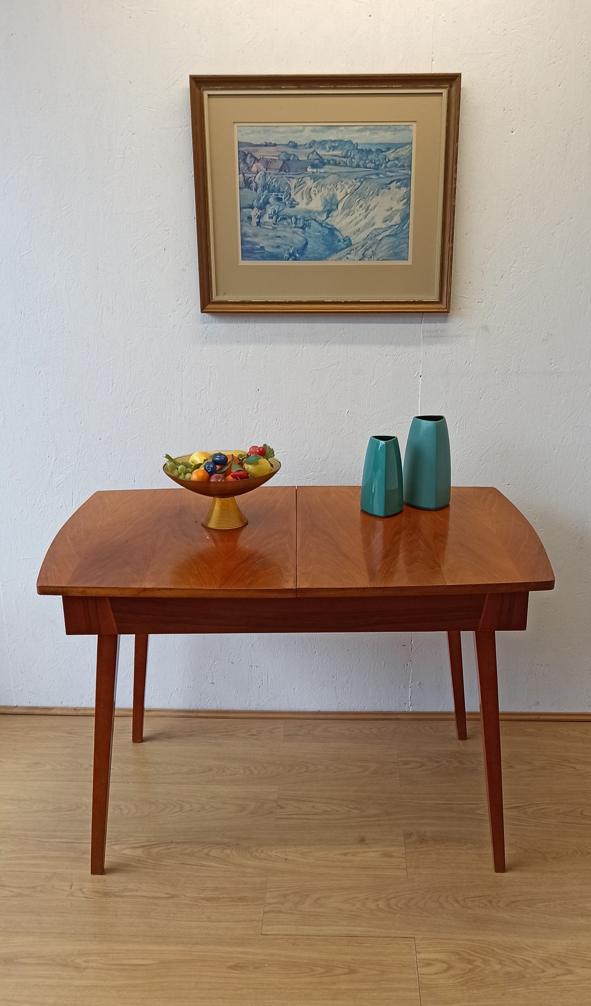 Modernist extendable dinning table  Bilea  of the 1960s.