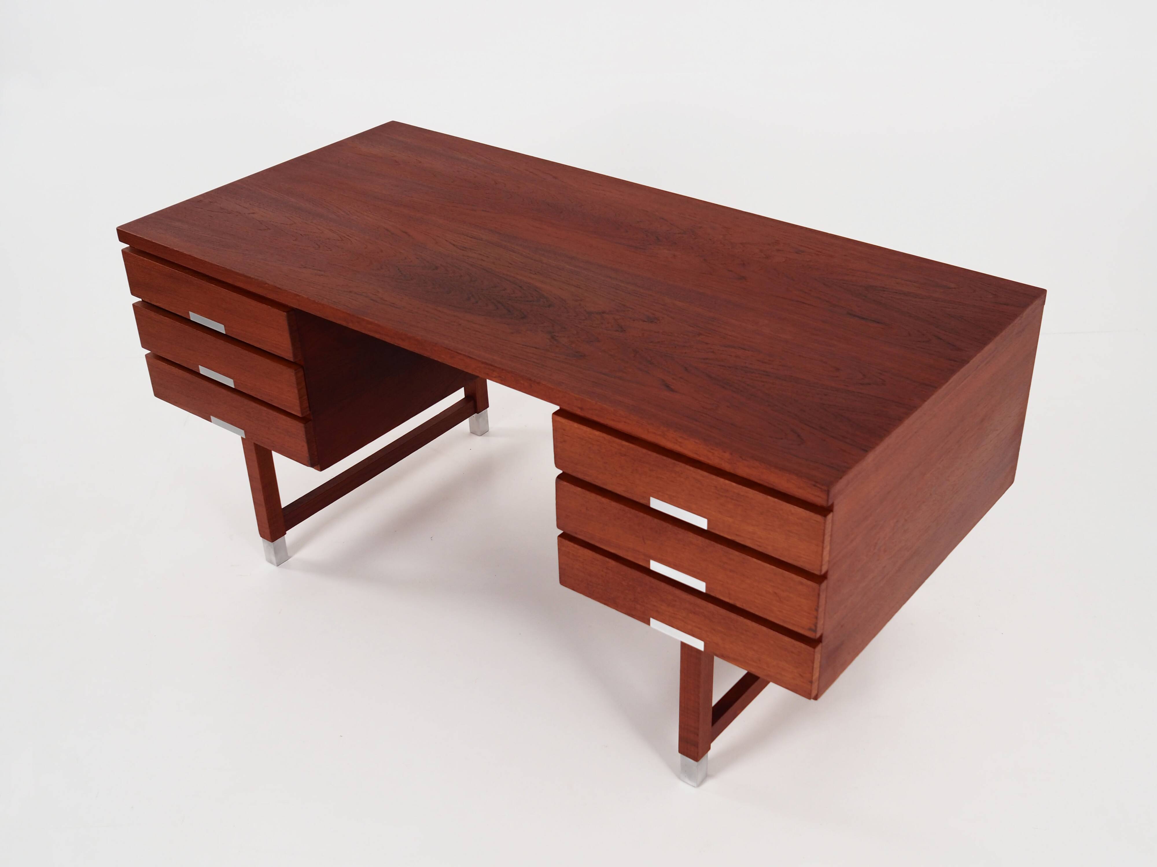 Teak desk, Danish design, 1970s, manufacturer: Eigil Petersens Møbelfabrik