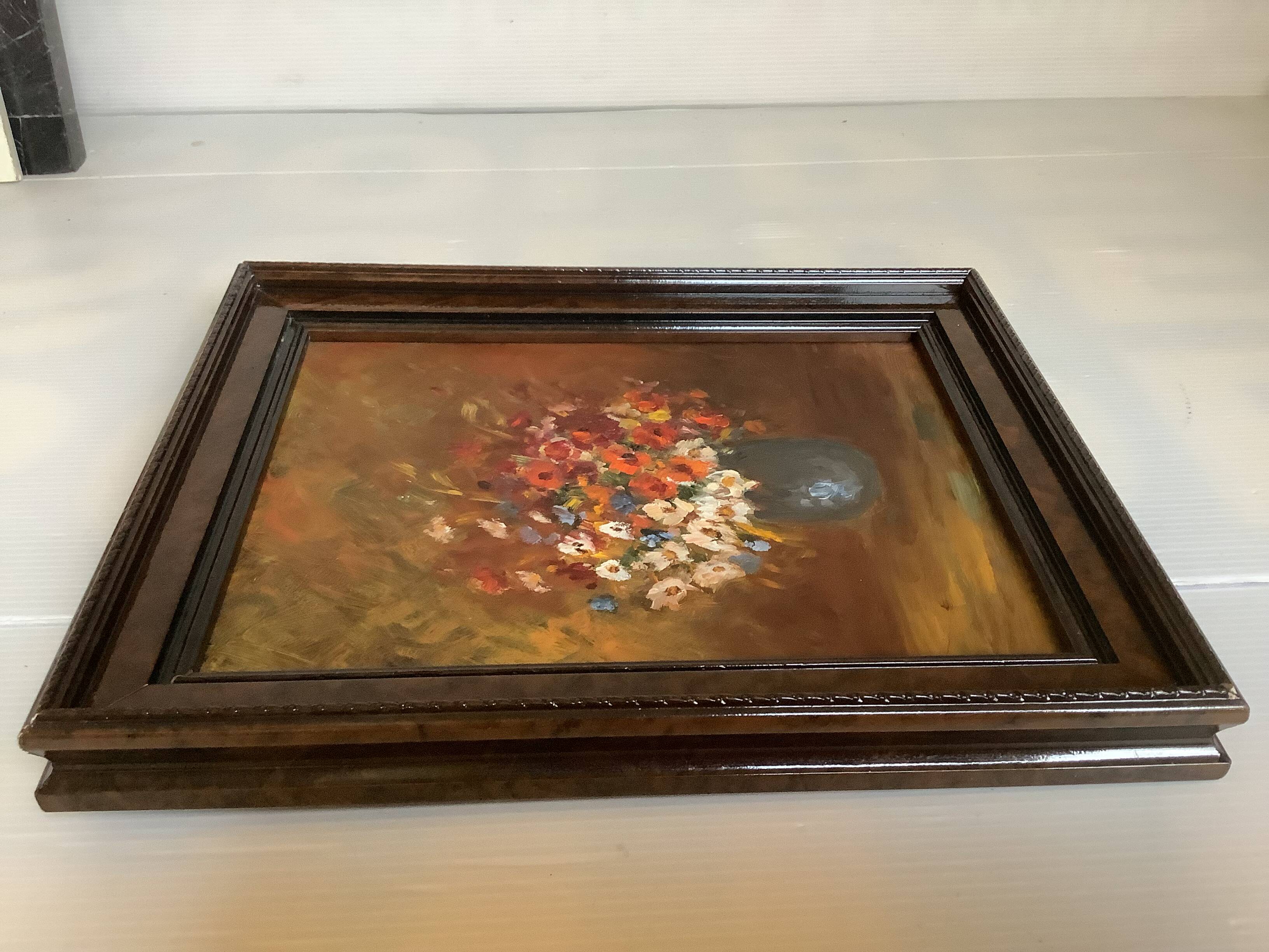 Still life of a bouquet of flowers, oil on cardboard.