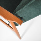 Fauteuil poli d’origine vintage « Fox » conçu par H. Lis années 1970, tissu vert forêt, restauré