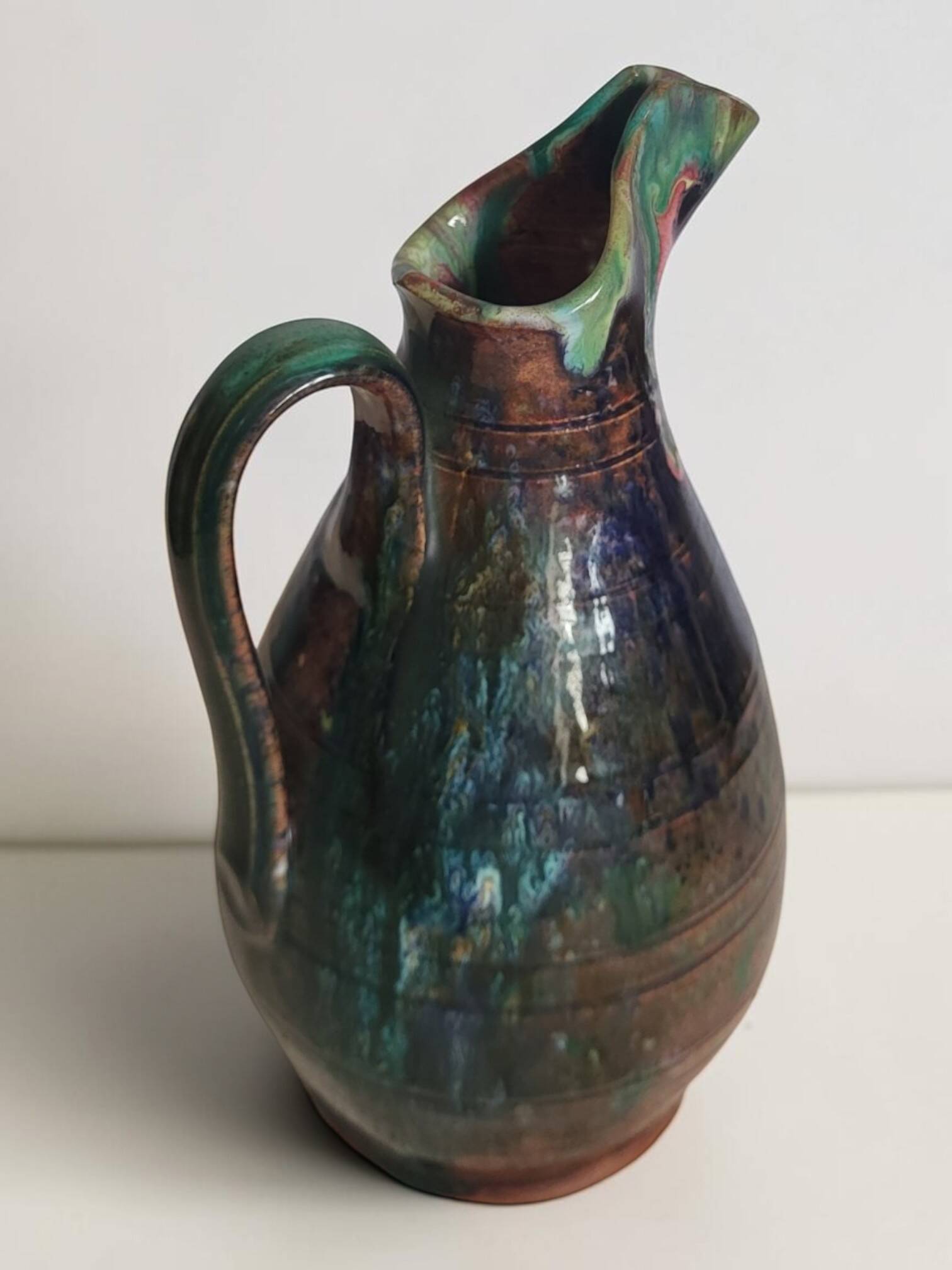 Stoneware jug from Morvan